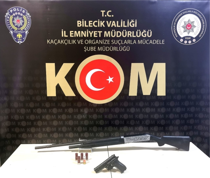 emniyetten-kacak-silah-operasyonu1.jpg