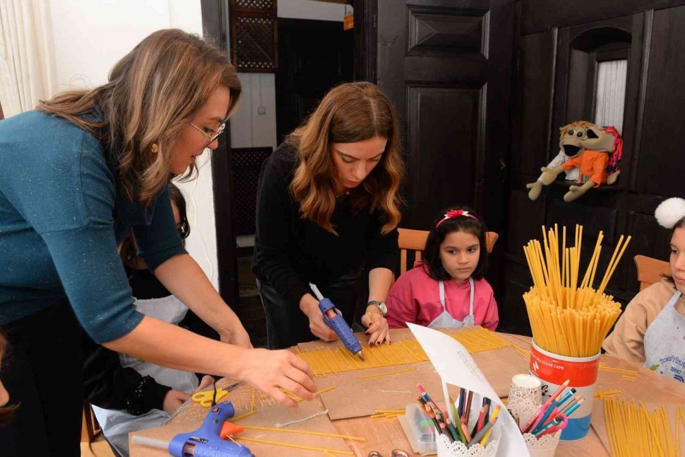 Başkan Bakkalcıoğlu “Geleceğe Köprü İnşa Ediyoruz”  adlı STEM Atölyesine konuk oldu