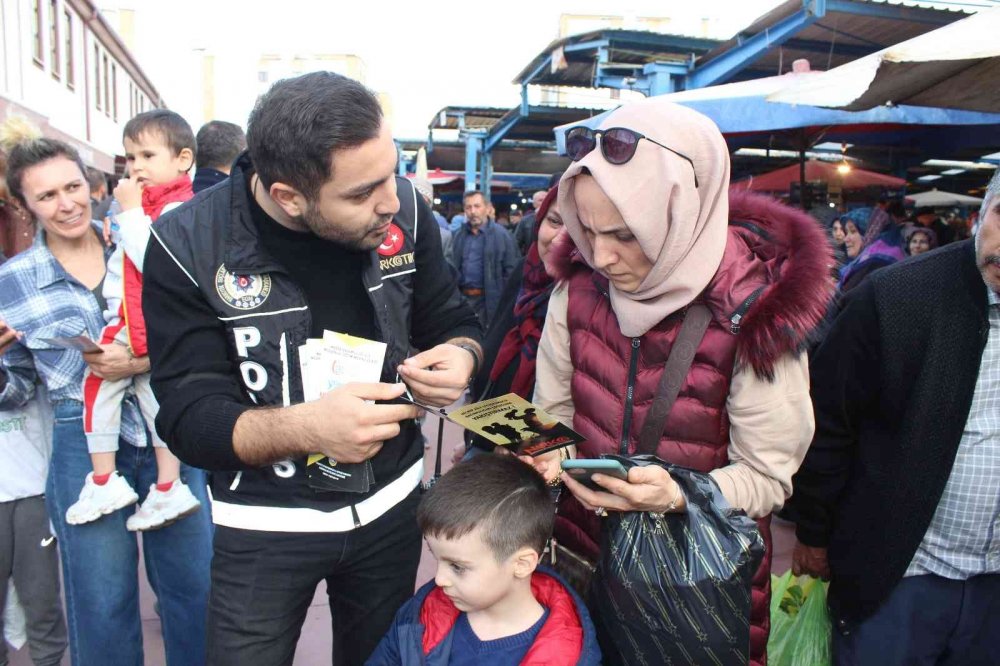Narkotik polisleri, ‘En İyi Narkotik Polisi Anne’ ve UYUMA projelerini anlattı