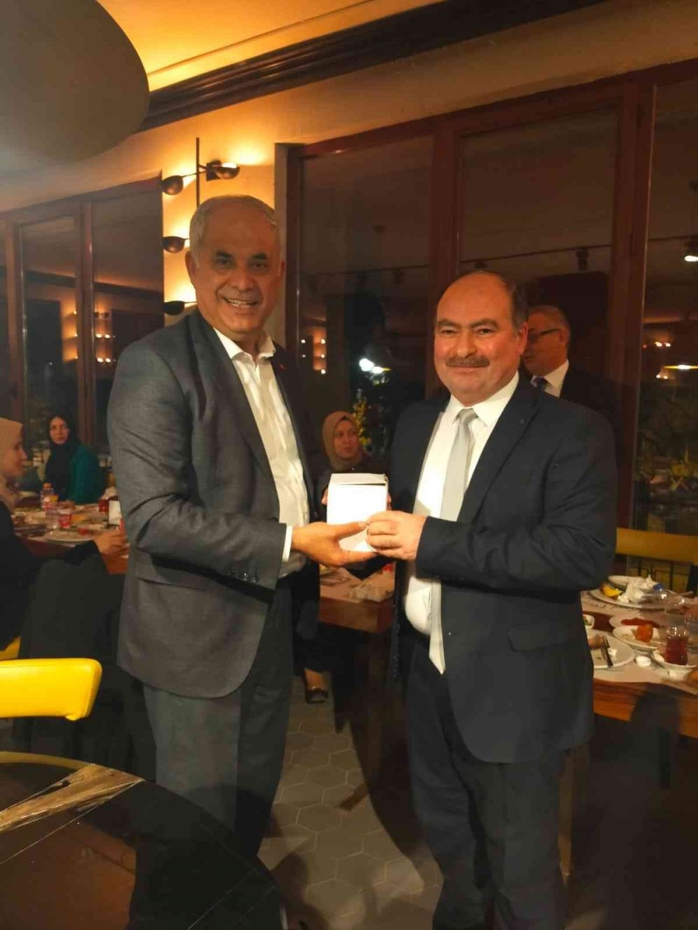 Başkan Yaman öğretmenler ile akşam yemeğinde bir araya geldi