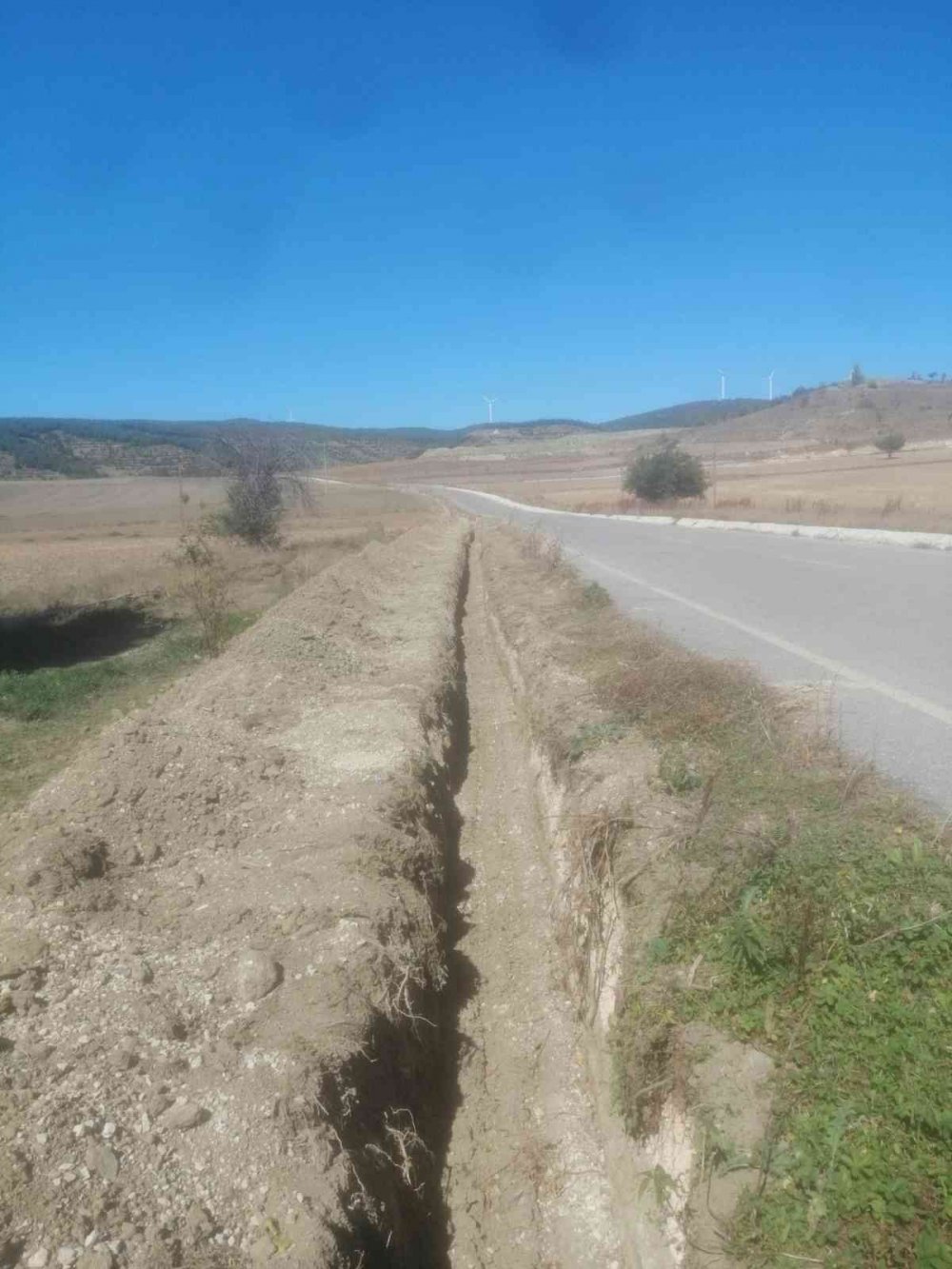 Kaymakam Öztürk, yapımı tamamlanan projeleri inceledi