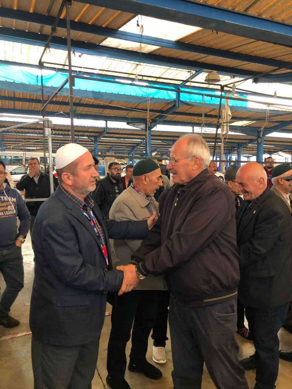 Umre yolcuları kutsal topraklara uğurlandı