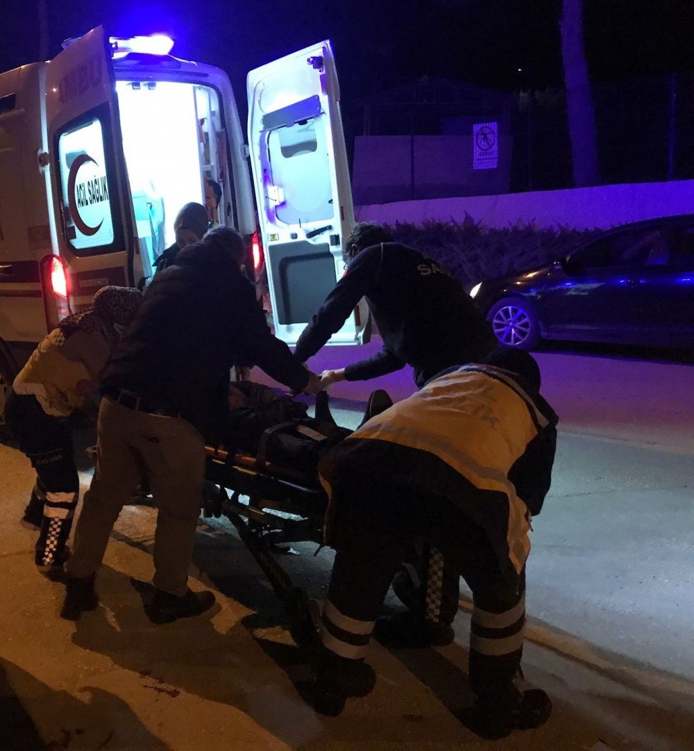 Bilecik’te 2 otomobil çarpıştı