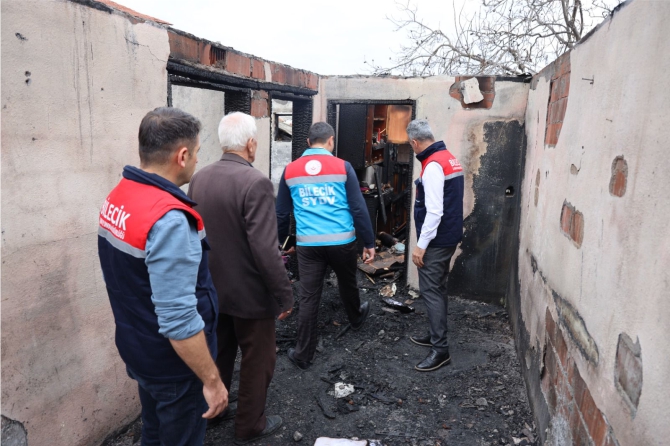 pelitozundeki-yanginin-yaralari-sariliyor1.jpg
