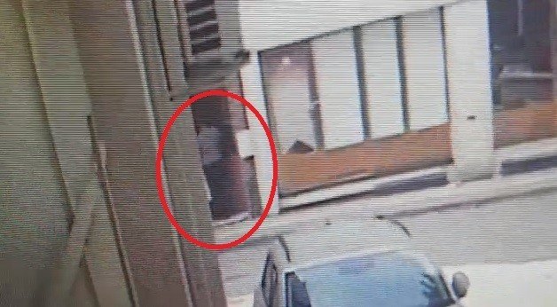 Cezaevinden izinli çıktı, 10 ayrı evi soydu