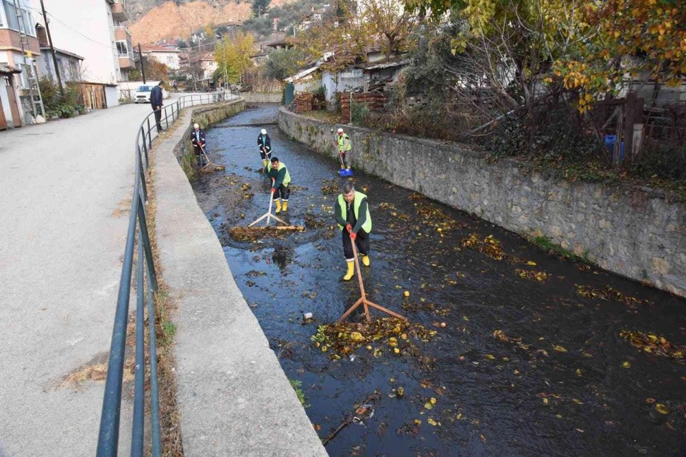 Dalakdere’de temizlik çalışması