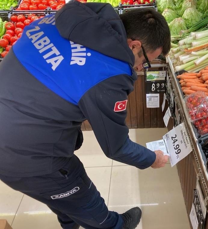 Bursa’da zincir marketler mercek altında