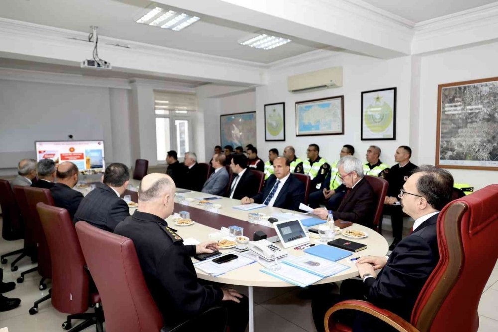 Bilecik’te ‘Önlem Al, Hayatta Kal’ protokolü VKS toplantısı gerçekleştirildi