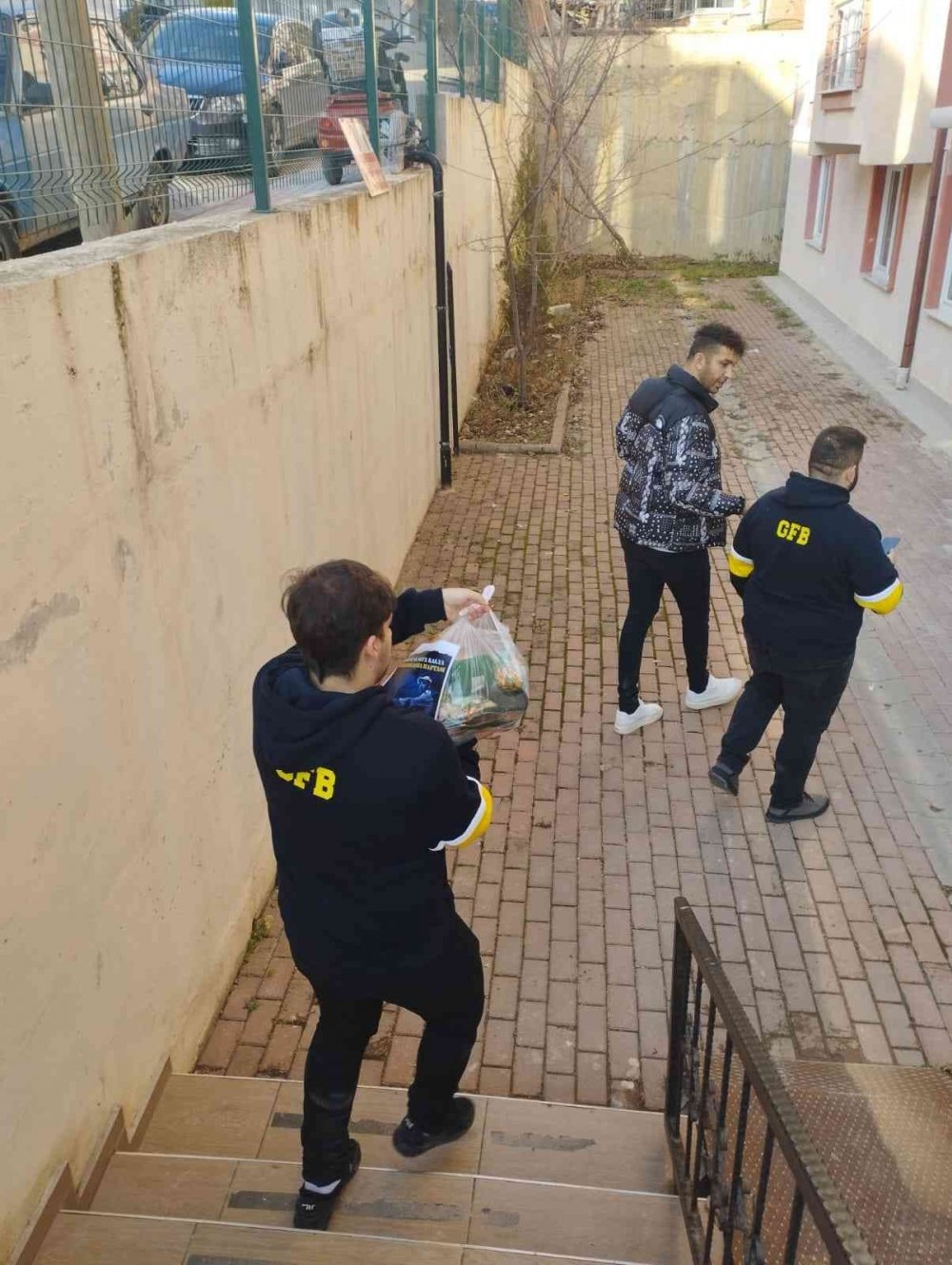 Bilecik GFB’den Sefa Kalya anısına erzak yardımı