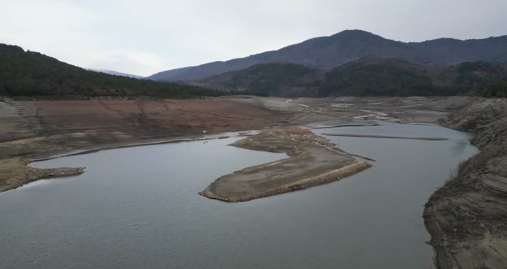 Barajlar kurudu, 45 günlük su kaldı