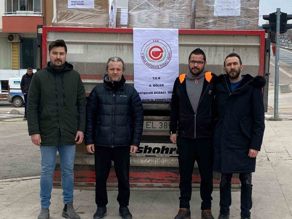 Bilecik'ten 142 koli ilaç deprem bölgesine gönderildi