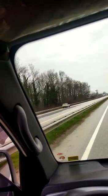 Ölüme davetiye çıkardı