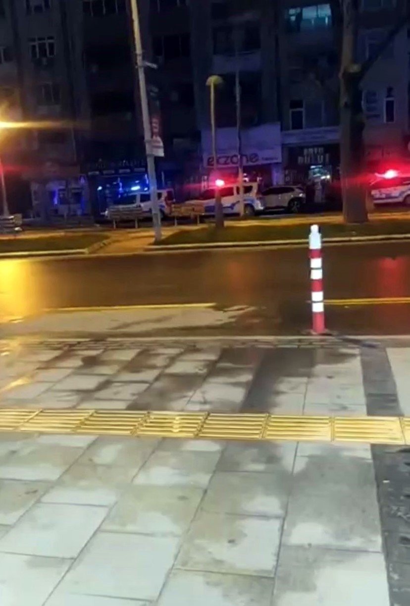 Alacak-verecek kavgasında kan aktı: 1 yaralı