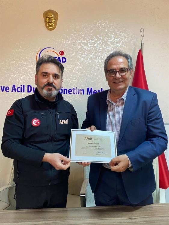 AFAD Şube Müdürü İrfan Demirçelik emekli oldu