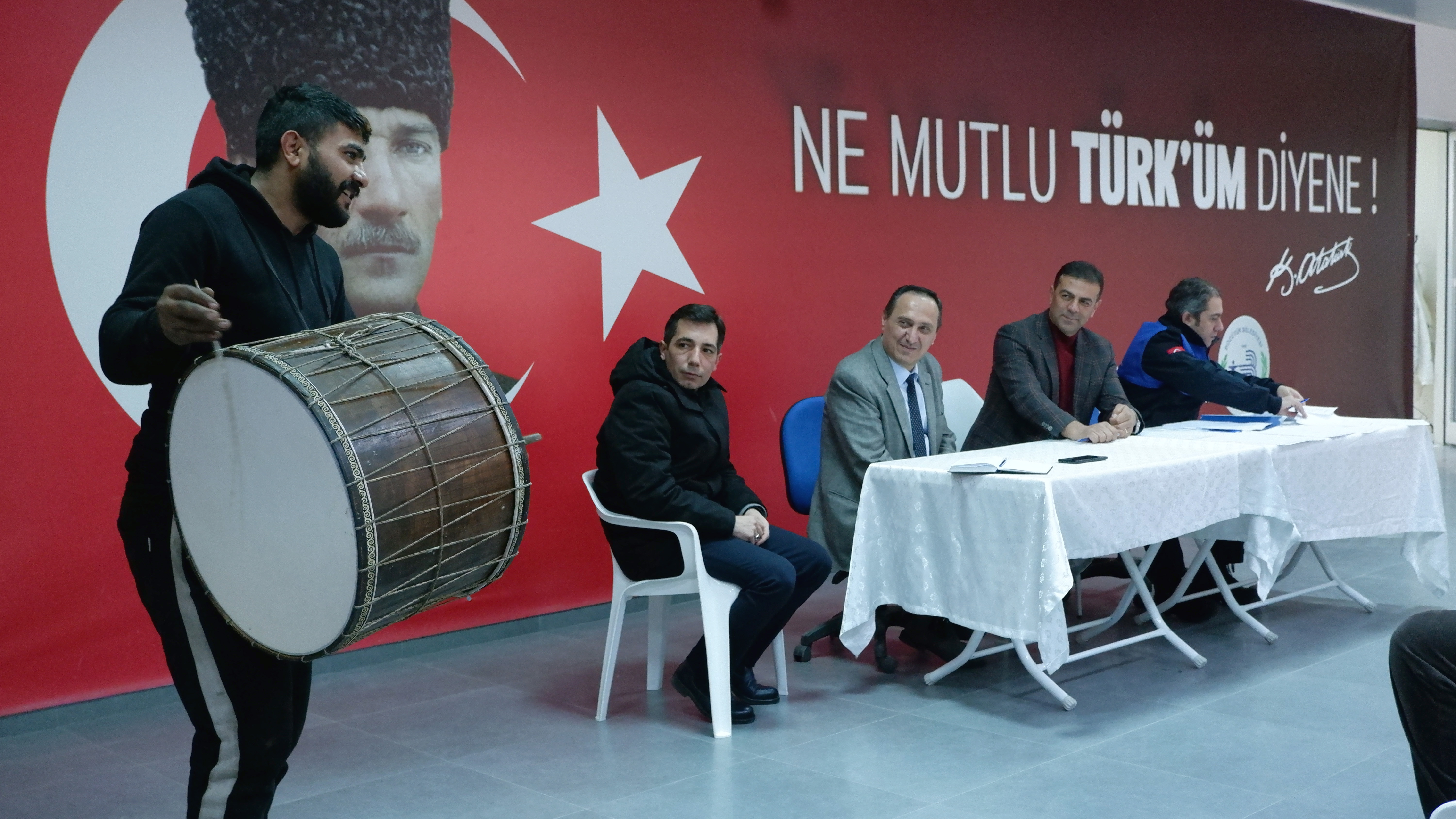 bozuyukte-ramazan-davulculari-goreve-hazir.jpg