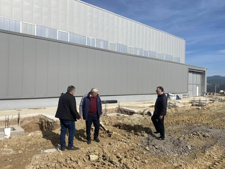 Güneş Enerji Sistemleri Üretim Tesislerinde inşaat çalışmaları tamamlandı