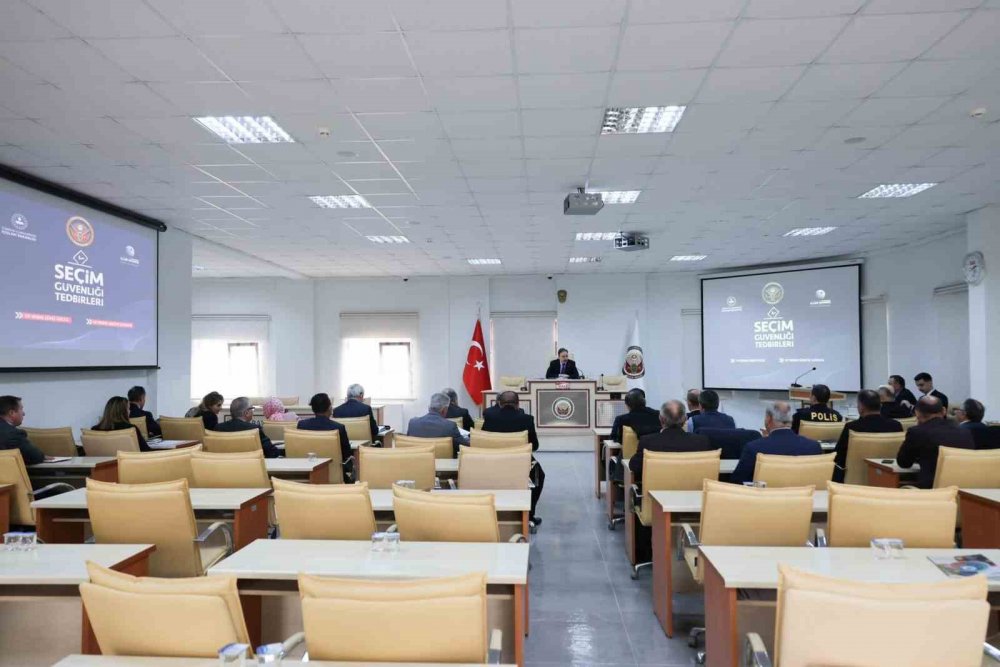 Bilecik’te ‘Seçim Güvenlik Tedbirleri Toplantısı’ yapıldı