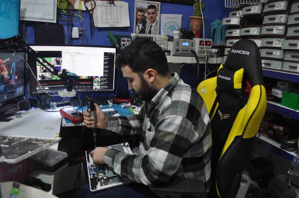 Bilgisayar tamirlerine talep yüzde 100 oranında arttı