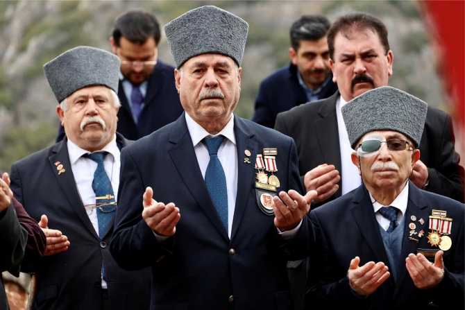 sehitlerimiz-rahmetle-anildu5.jpg