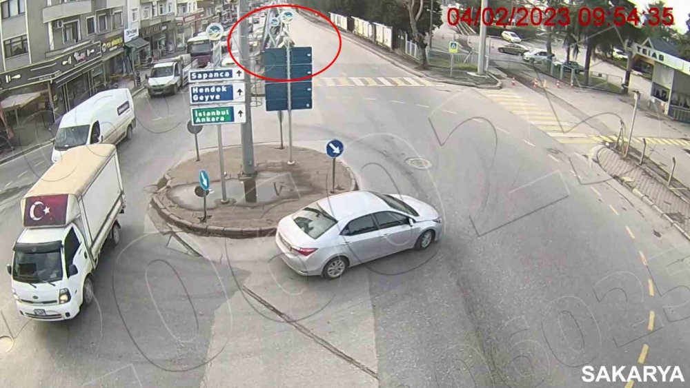 Önce çarptı, sonra kaçtı