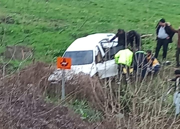 Şarampole uçtu aracın sürücüsü yaralandı