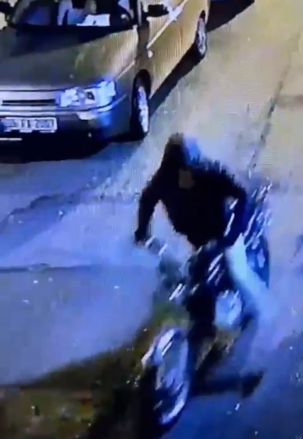 Motosiklet hırsızları kamerada