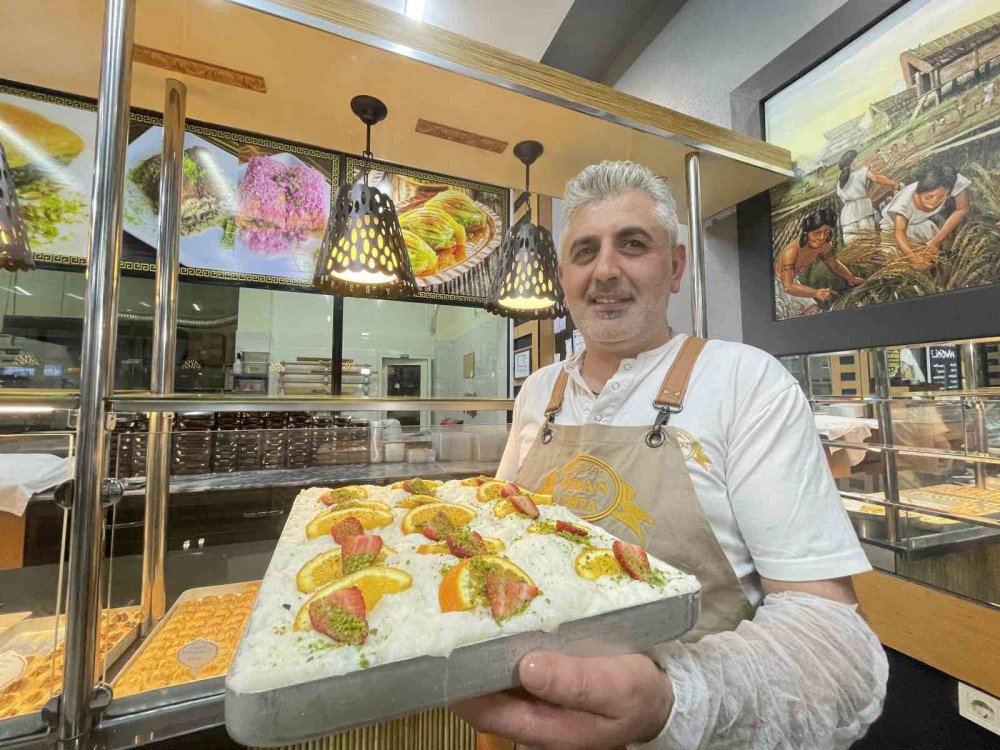 Osmanlı’dan günümüze gelen lezzet: ‘Güllaç’