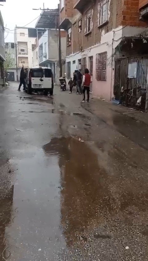 Alacak-verecek meselesi yüzünden kavga çıktı