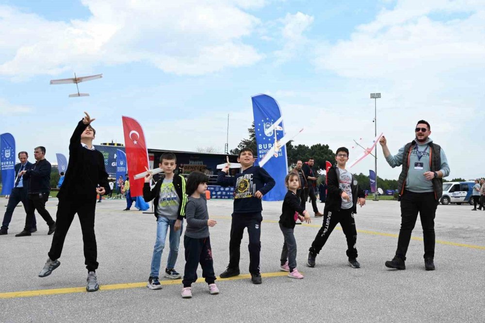 TEKNOFEST’in Bursa ayağında İHA’lar yarışıyor