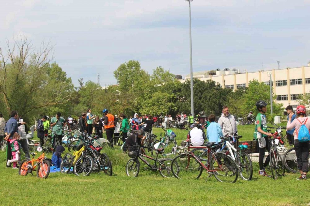 Pedallar doğal afetlere farkındalık için çevrildi