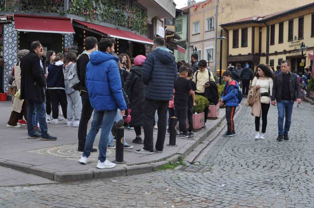 Yerli turistler 3 günlük tatili fırsat bildi