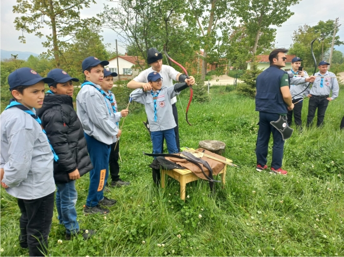 izciler-ilk-kampini-yapti2.jpg