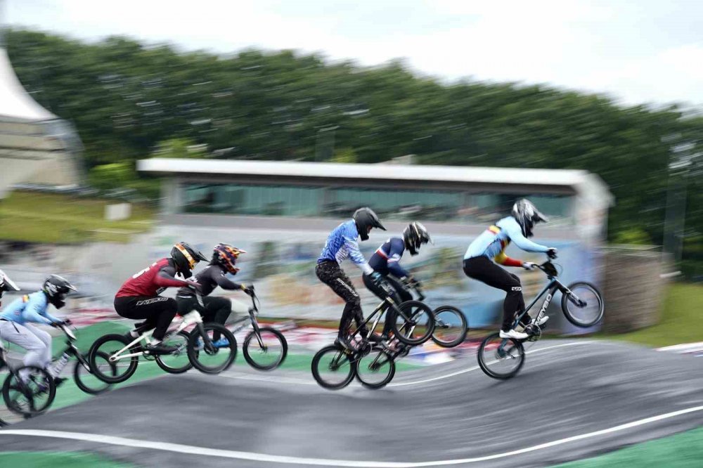 BMX World Cup heyecanı devam ediyor