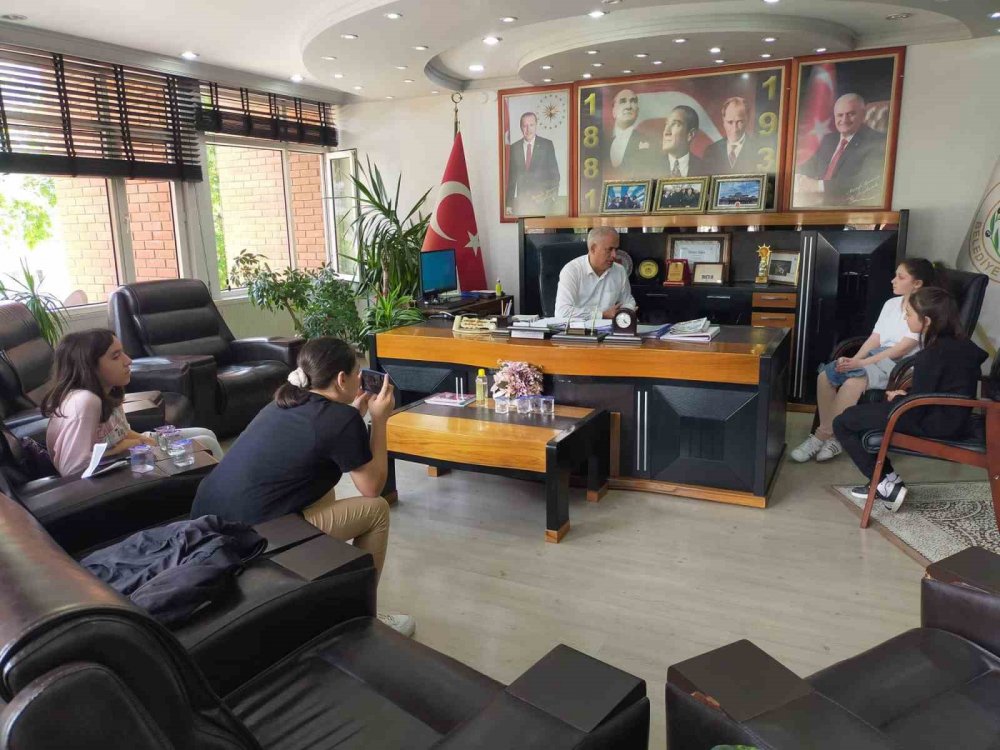 Başkan Yaman öğrencilerin sorularını cevapladı