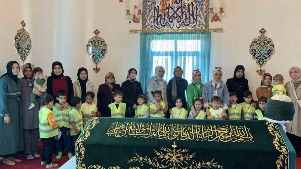 Minikler, Söğüt’ün tarihi mekânlarını gezdi