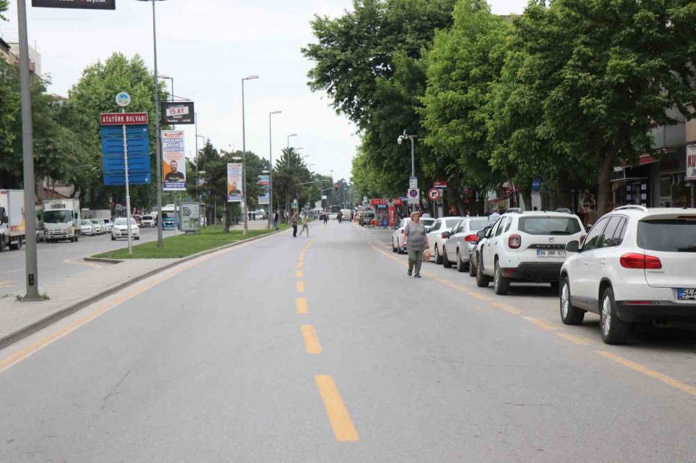 Belediye o güzergah için uyarmıştı, polis ulaşıma kapattı