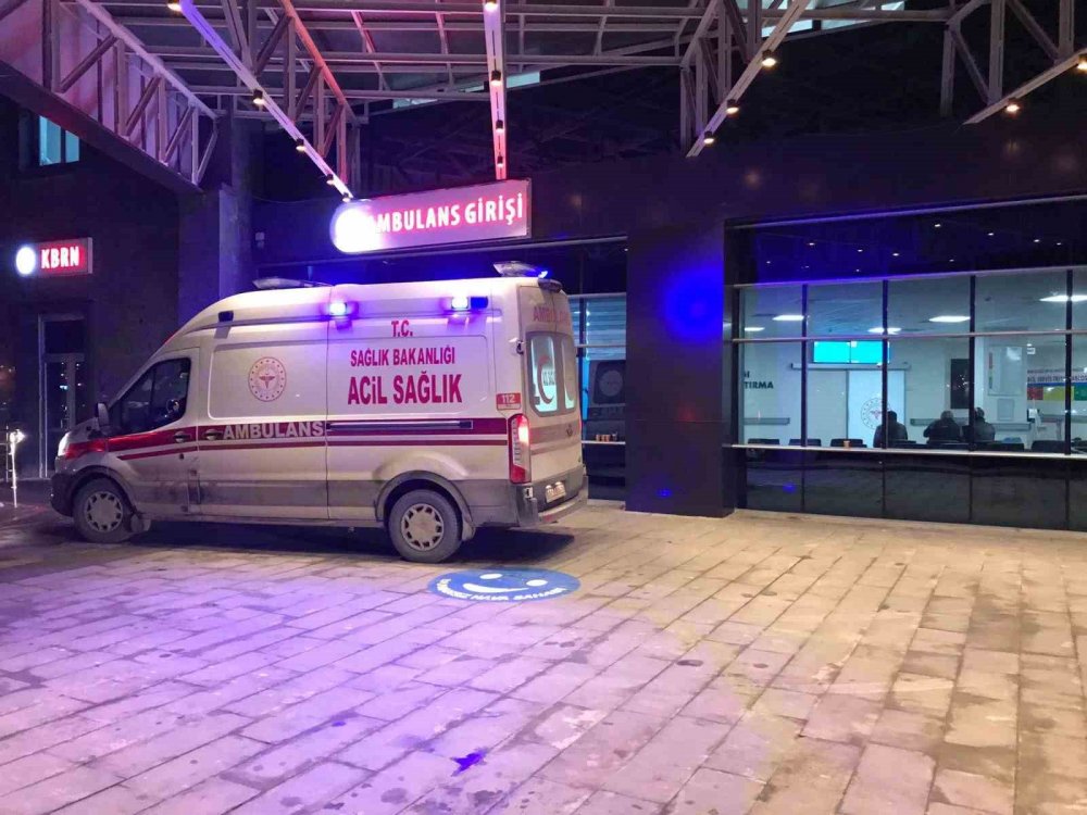 Bilecik’te devrilen motosiklet sürücüsü yaralandı