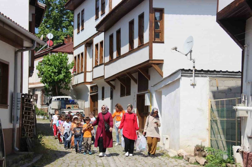 İlkokul öğrencilerinden Osmaneli tarihi değerlerine ziyaret