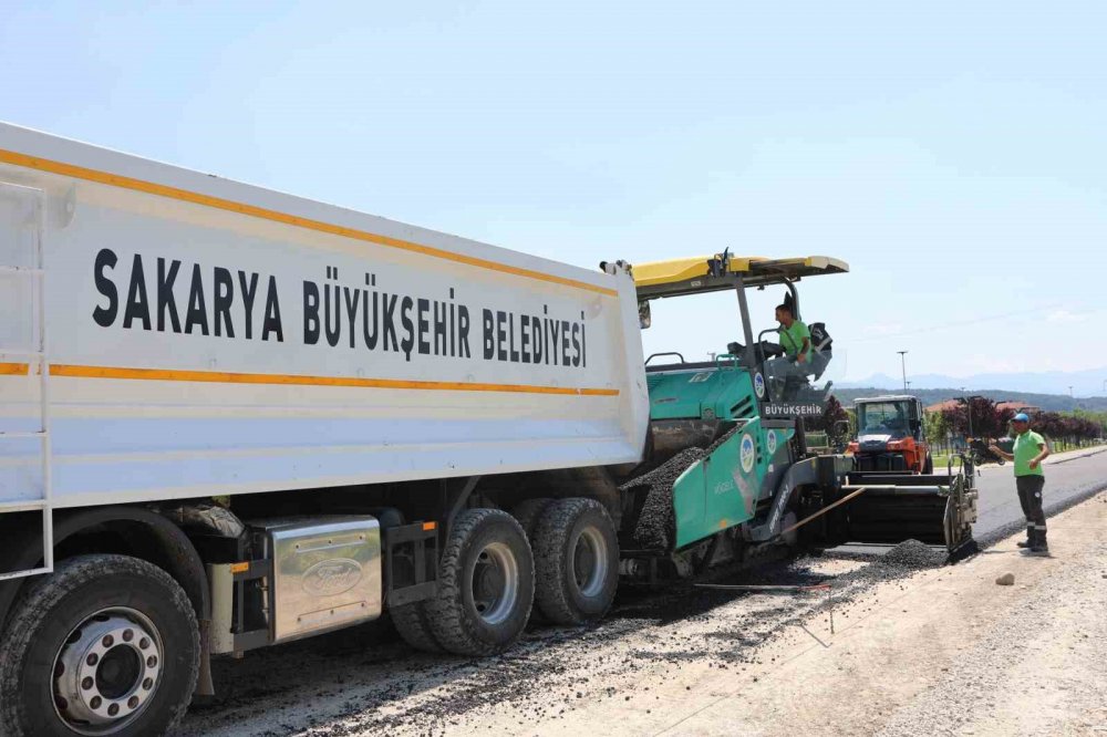 Cadde yeni yüzüne kavuştu