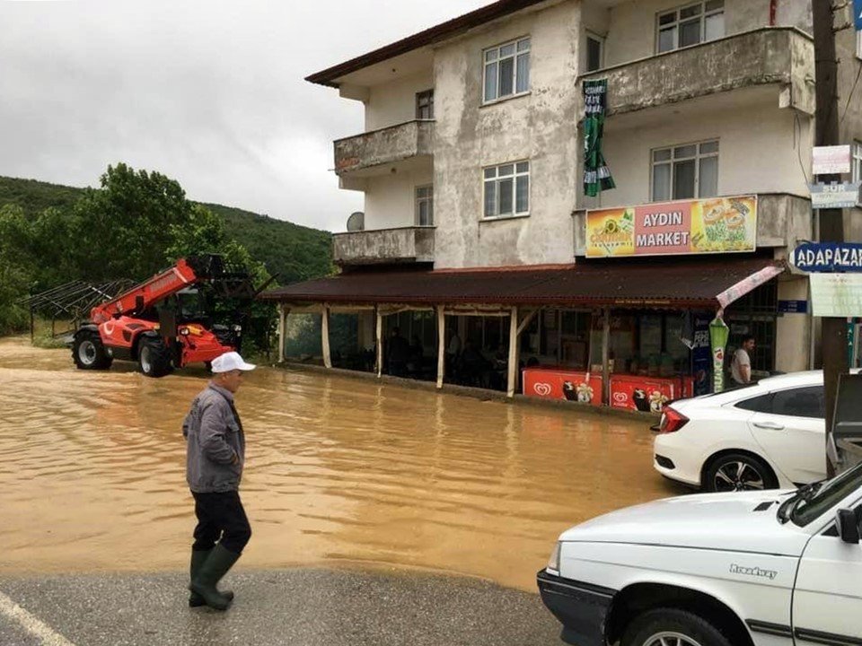 20 bine yakın civciv telef oldu