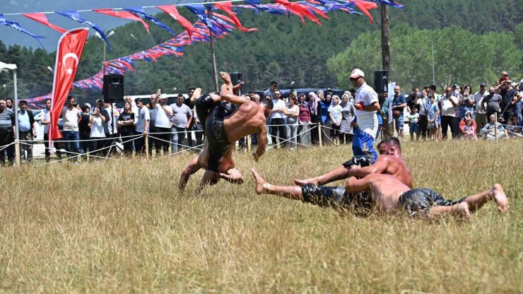 Bursa’da Ata Sporları nefes kesti