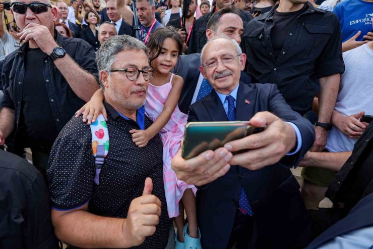 Kılıçdaroğlu Lozan Antlaşması’nın 100’üncü yılında Anıtkabir’i ziyaret etti