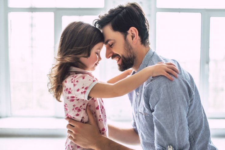 Kadın Hastalıkları ve Doğum Uzmanı Doç. Dr. Taşdemir: “Cepte telefon taşımak sperm sayısını düşürüyor”