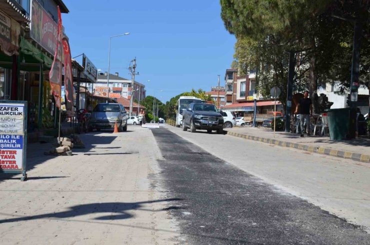 Gömeç’te Yollar Bakıma Alındı