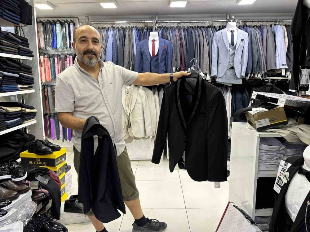 Damatlık Ve Takım Elbise Satışları Arttı