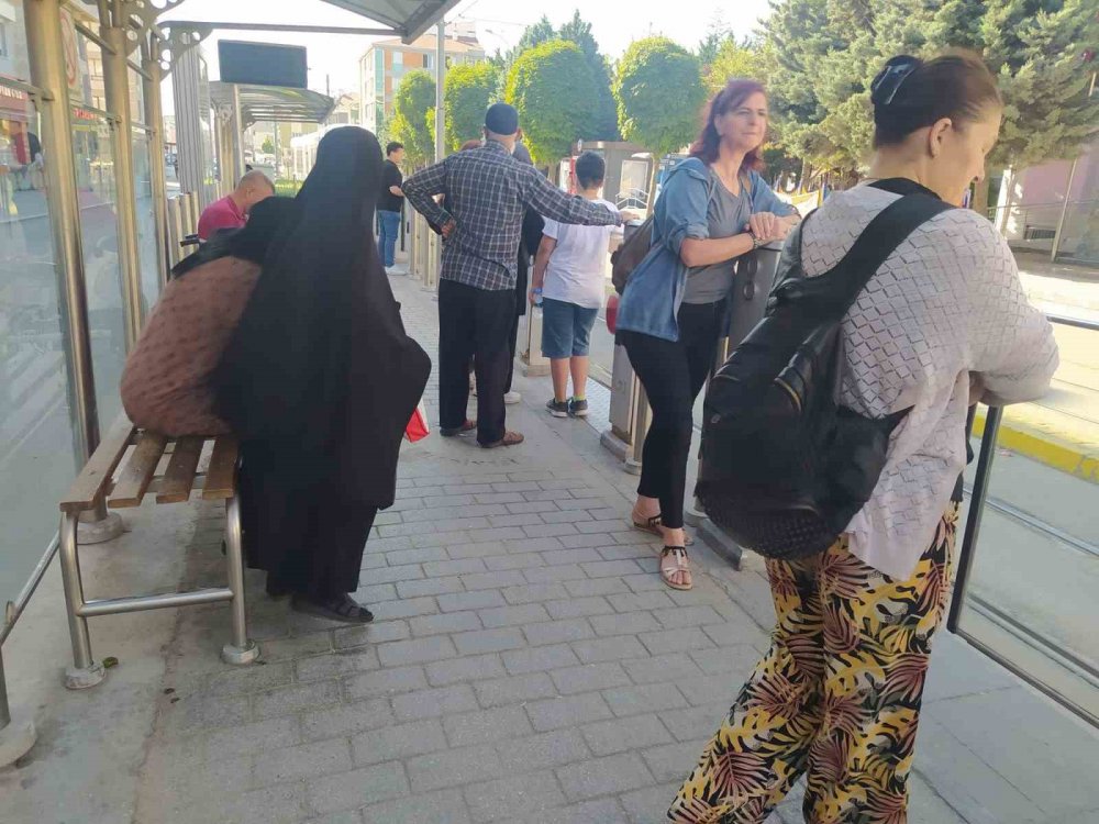 Vatandaşlar Ulaşım Sorunlarının Çözülmesini Bekliyor