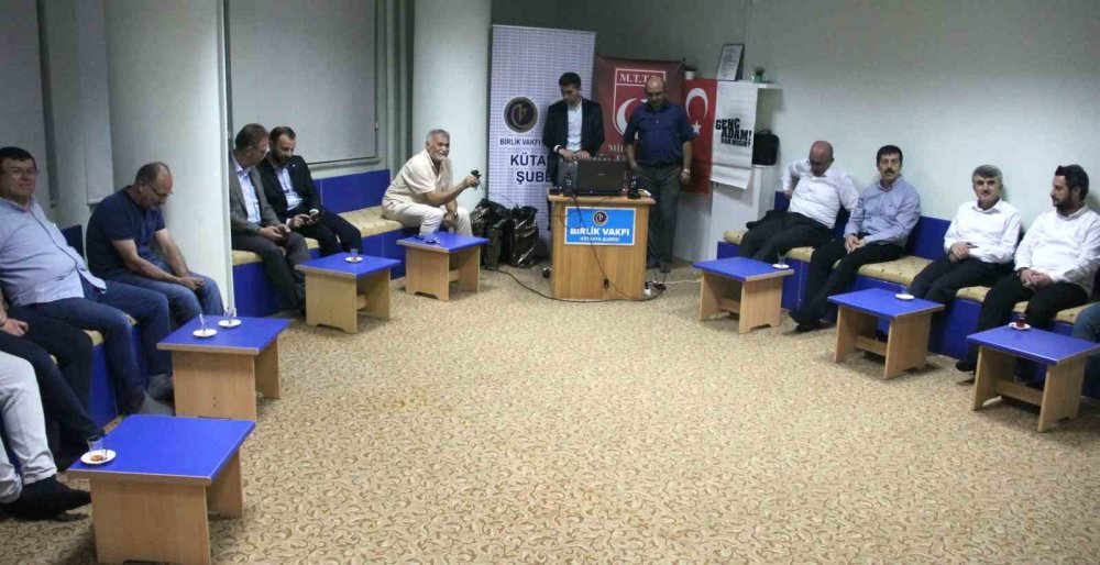 Canlı Yayınla Doğum Günü Sürprizi