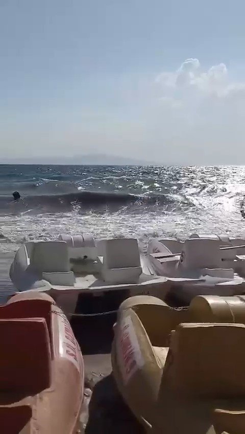 Teknede Yakalanan İki Kişi Alabora Oldu