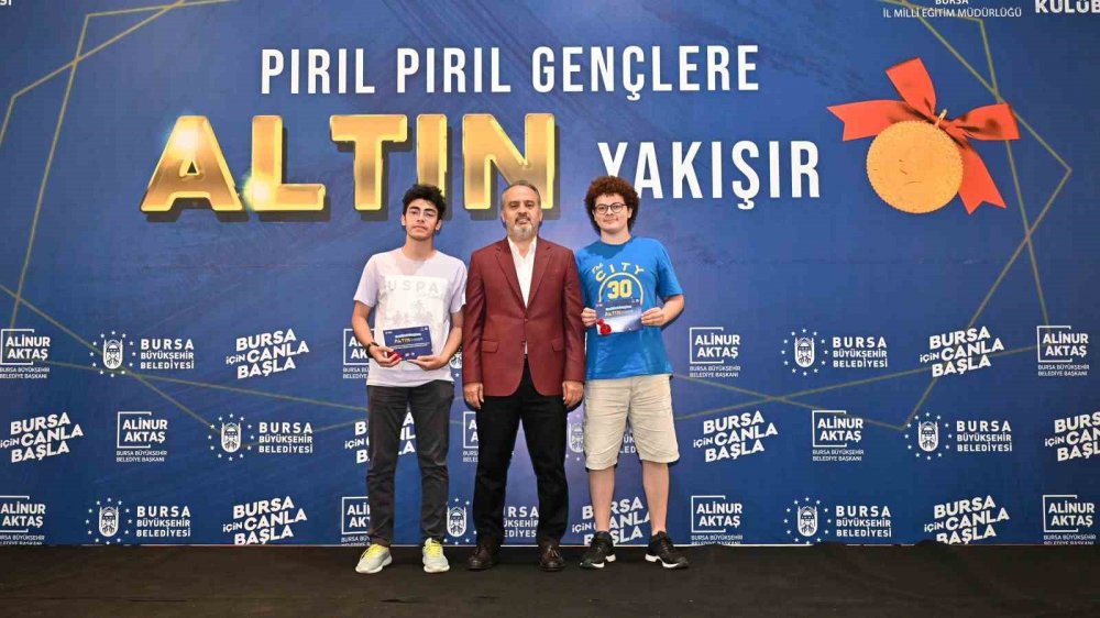 Gurur Tablosu Ödüllendirildi