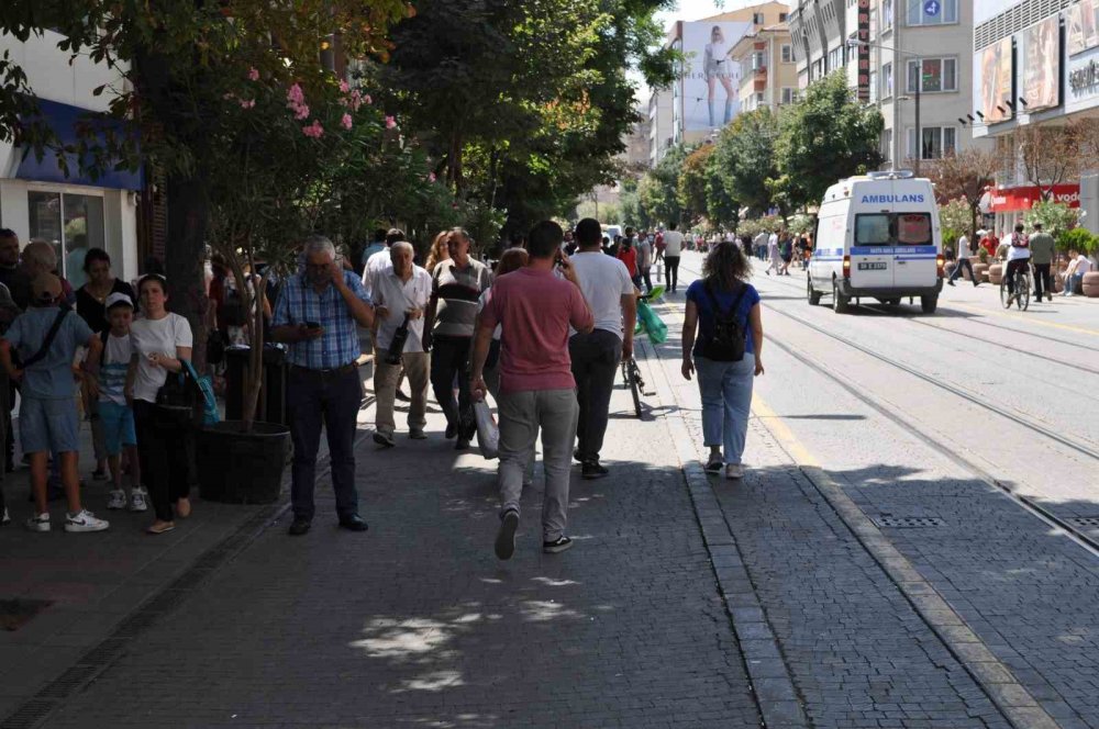 En gergin 3'üncü il